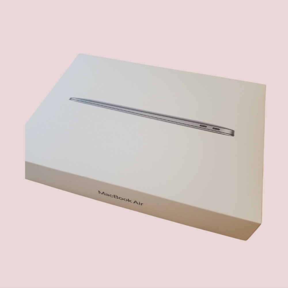 MacBook Air 13-Inch Box (No Device)